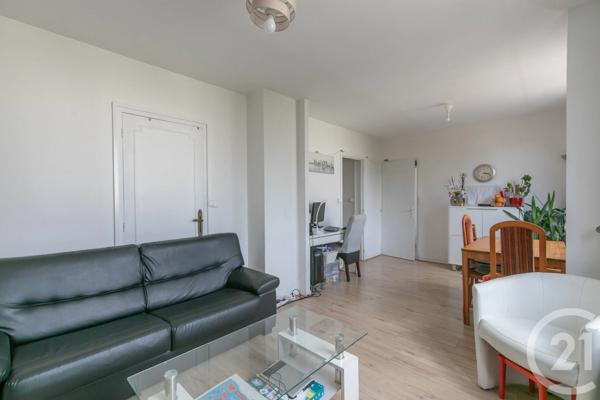Appartement F4 à vendre  4 pièces - 63,40 m 2   CHAMPIGNY SUR MARNE  - 94