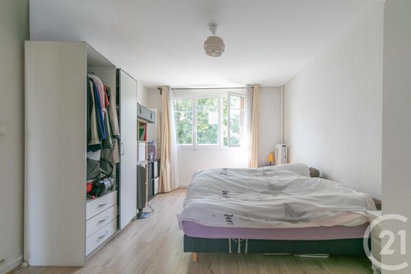 Appartement F4 à vendre  4 pièces - 63,40 m 2   CHAMPIGNY SUR MARNE  - 94