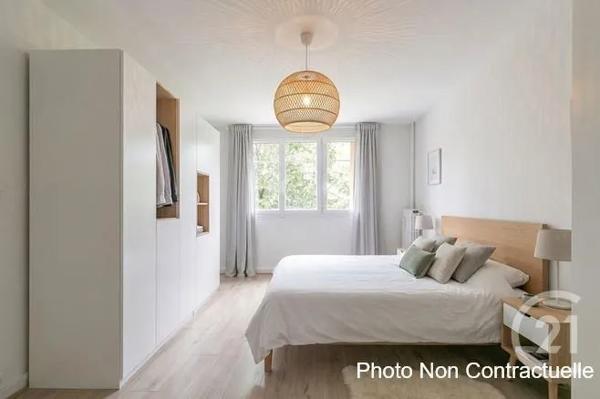 Appartement F4 à vendre  4 pièces - 63,40 m 2   CHAMPIGNY SUR MARNE  - 94