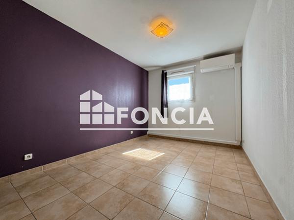 Location Appartement 3 pièces 53.6 m² - Toulon 83000