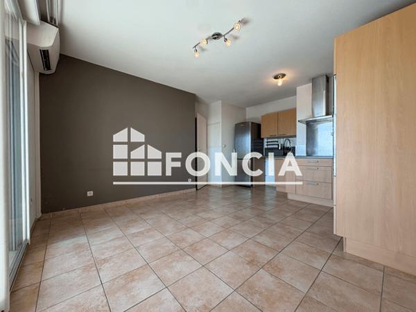 Location Appartement 3 pièces 53.6 m² - Toulon 83000