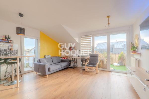 EXCLUSIF - T3 au dernier étage de 66 m2