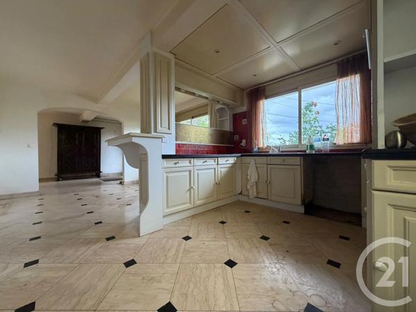 Maison à vendre  6 pièces - 177 m 2   SARCELLES  - 95