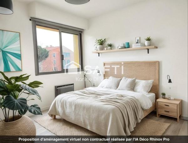 Fréjus centre ville - T3 - Cave et Parking - A rafraichir