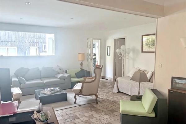 Maison de charme avec piscine – Hyper centre.