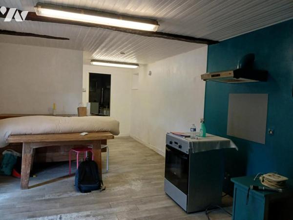 Maison à rénover à Plouguenast