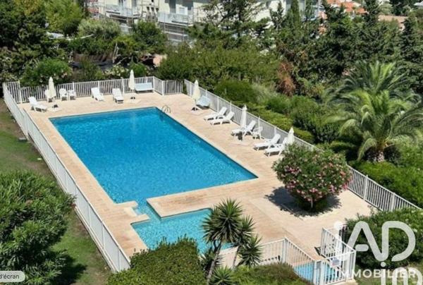 Appartement à vendre 4 pièces 81 m² Antibes