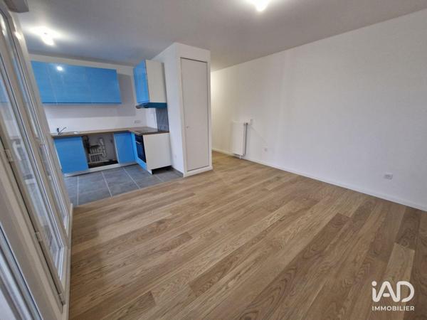 Location appartement 2 pièces 43 m² Le Plessis-Robinson