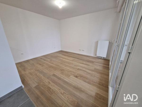 Location appartement 2 pièces 43 m² Le Plessis-Robinson