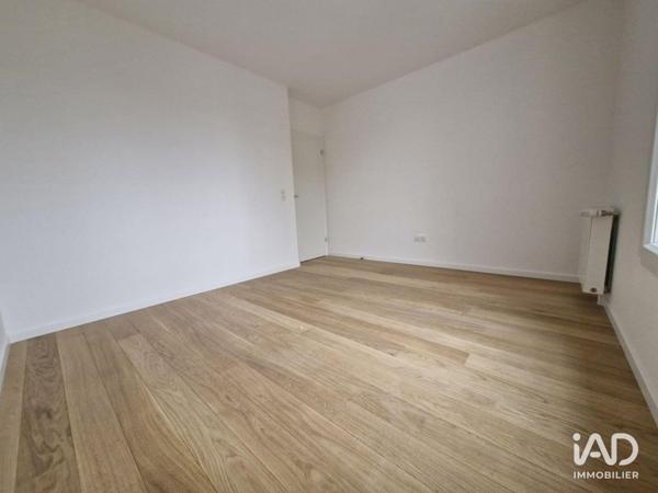Location appartement 2 pièces 43 m² Le Plessis-Robinson
