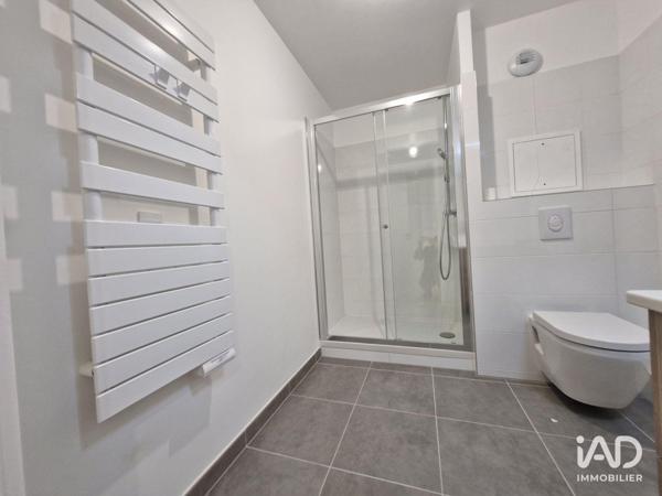 Location appartement 2 pièces 43 m² Le Plessis-Robinson