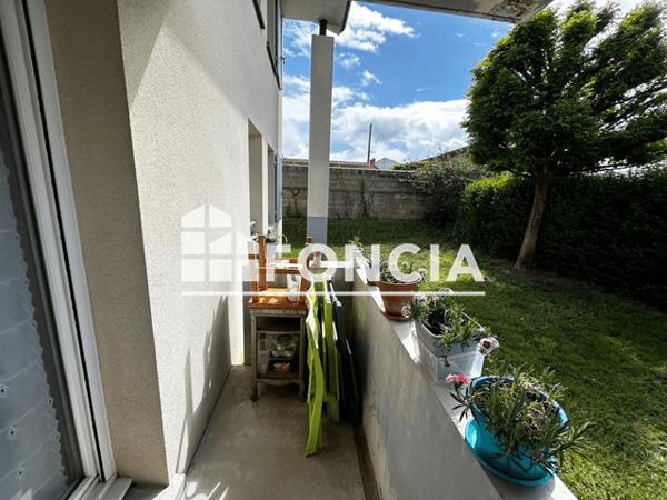 Location Appartement 2 pièces 43.22 m² - 14 RUE HONORE DE BALZAC - APT N°15 Saintes 17100