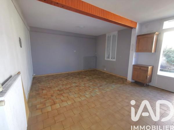 Immeuble à vendre 276 m² Coutras