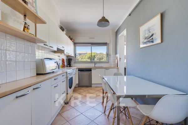 MARSEILLE 8ᵉ – LE PRADO – T3 AVEC TERRASSE SUD DANS RÉSIDENCE SÉCURISÉE