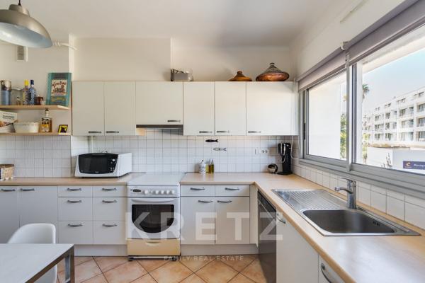 MARSEILLE 8ᵉ – LE PRADO – T3 AVEC TERRASSE SUD DANS RÉSIDENCE SÉCURISÉE