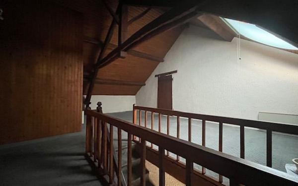 Maison à vendre    7 pièces •  Châteauneuf-la-Forêt