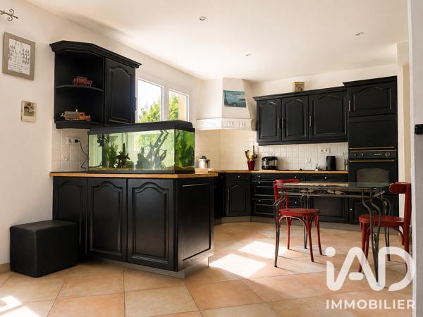 Maison à vendre 6 pièces 150 m² Mennecy