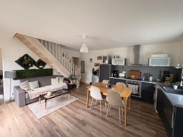 Immeuble 107.51 m² 1 etage(s)