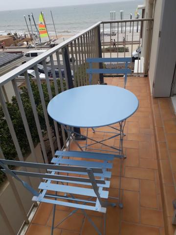 Appartement à louer Pornichet : 1 pièces, 34m² avec 0 chambre(s) à 655€ - AJP Immobilier Pornichet