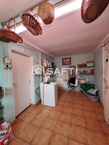 Gare à pied maison ancienne 5 chambres jardin