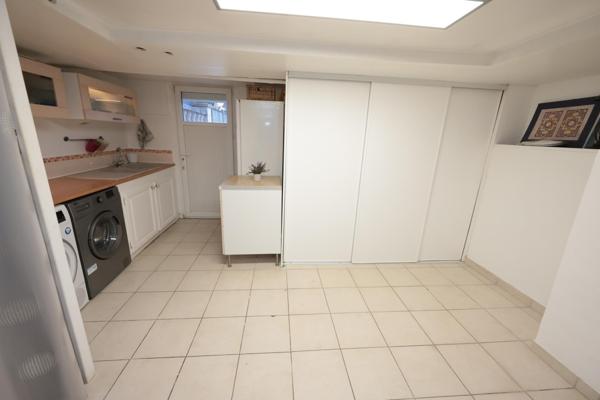 Maison en parfait état, ravalement récent, secteur idéal