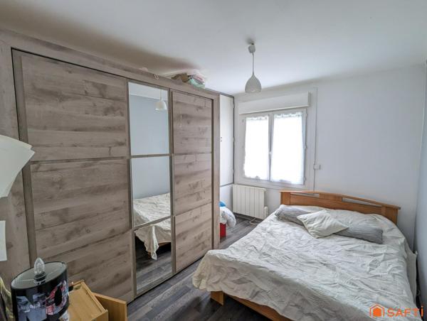 maison de 143 m² avec piscine et appartement indépendant