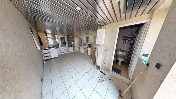 Local d’activité  en vente - République