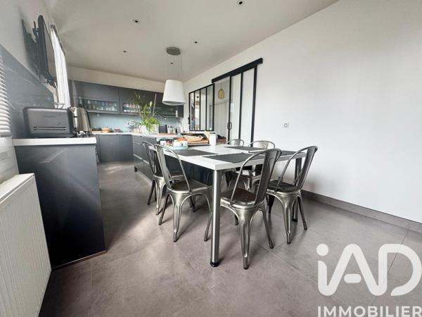 Maison à vendre 6 pièces 150 m² Ormesson-sur-Marne