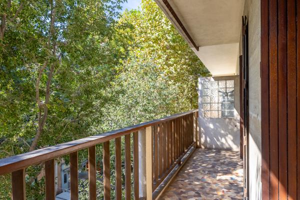 13007 - Appartement T3 traversant avec balcon – Avenue Pasteur 13007