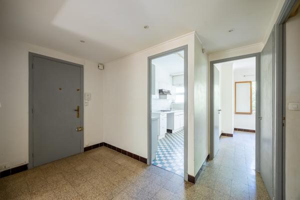 13007 - Appartement T3 traversant avec balcon – Avenue Pasteur 13007