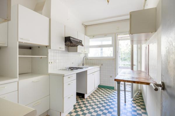 13007 - Appartement T3 traversant avec balcon – Avenue Pasteur 13007