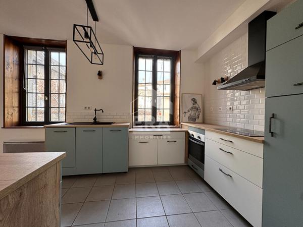 A VENDRE- APPARTEMENT DE TYPE 3 DANS LE CENTRE HISTORIQUE DE PERIGUEUX