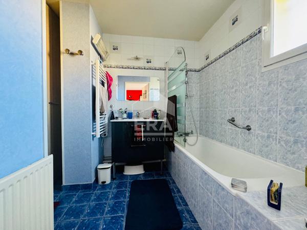 Maison Combs La Ville 5 pièces 4 chambres 110 m2