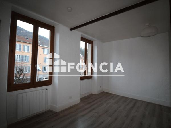 Location Appartement 2 pièces 46.28 m² - 10 BIS RUE LAZARE CARNOT Voiron 38500