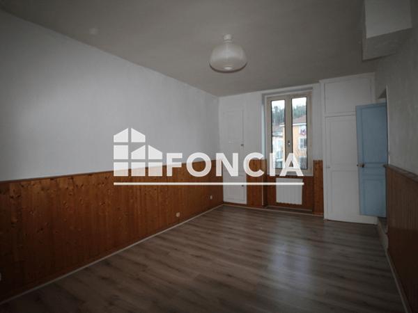 Location Appartement 2 pièces 46.28 m² - 10 BIS RUE LAZARE CARNOT Voiron 38500
