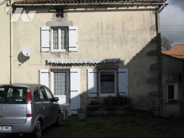 NEUVY BOUIN - INVESTISSEMENT LOCATIF -MAISON 2 CHAMBRES
