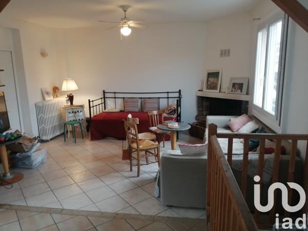 Maison traditionnelle 5 pièces de 175 m² à Chelles (77500)