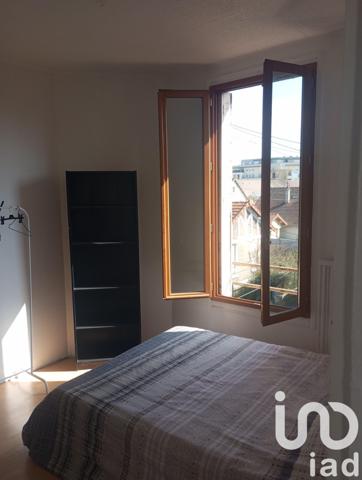 Maison traditionnelle 5 pièces de 175 m² à Chelles (77500)