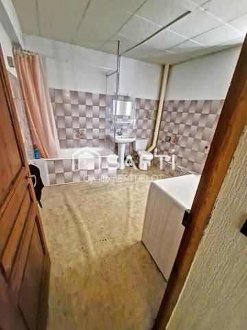 LES ANGLES 66210 MAISON DU VIEUX VILLAGE