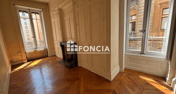Location Appartement 3 pièces 87.55 m² - Lyon 69002