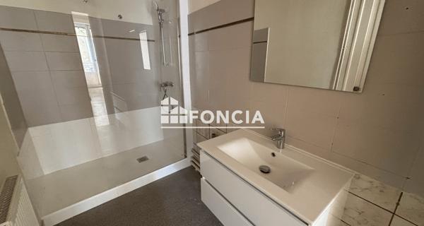 Location Appartement 3 pièces 87.55 m² - Lyon 69002