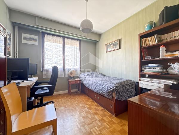 À vendre, Appartement type 4, 82m2, Parking, Marseille 13004