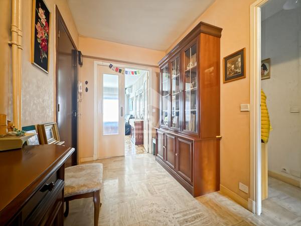 À vendre, Appartement type 4, 82m2, Parking, Marseille 13004