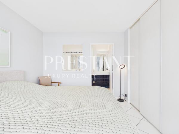 Appartement avec terrasse et vue panoramique sur la baie, CIBOURE