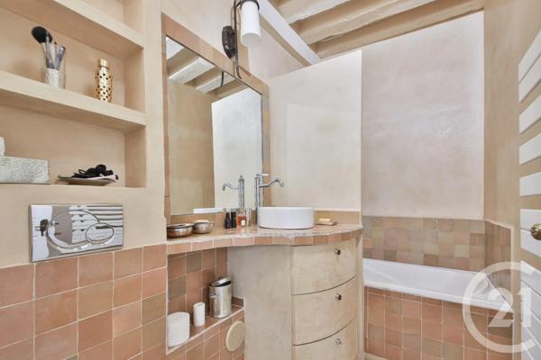 Appartement T3 à vendre  3 pièces - 53,19 m 2   PARIS  - 75006