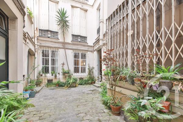 Appartement T3 à vendre  3 pièces - 53,19 m 2   PARIS  - 75006