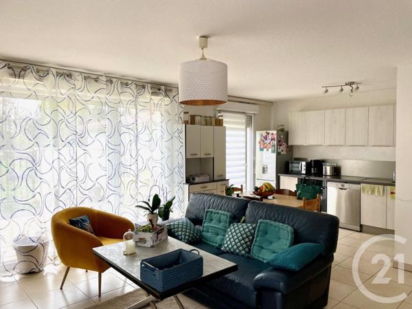 Appartement T3 à vendre  3 pièces - 65,82 m2 FEYZIN - 69