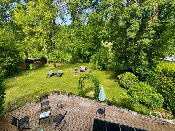 Vente                                                      Maison
                        
                     4 pièces                      89 m2                     à Thomery