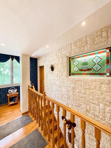 Vente                                                      Maison
                        
                     4 pièces                      89 m2                     à Thomery