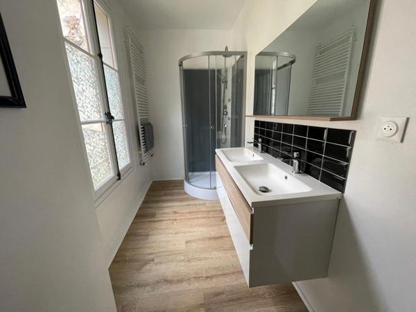 Maison de Maitre à vendre 9 pièces CHATEAU RENAULT (37)